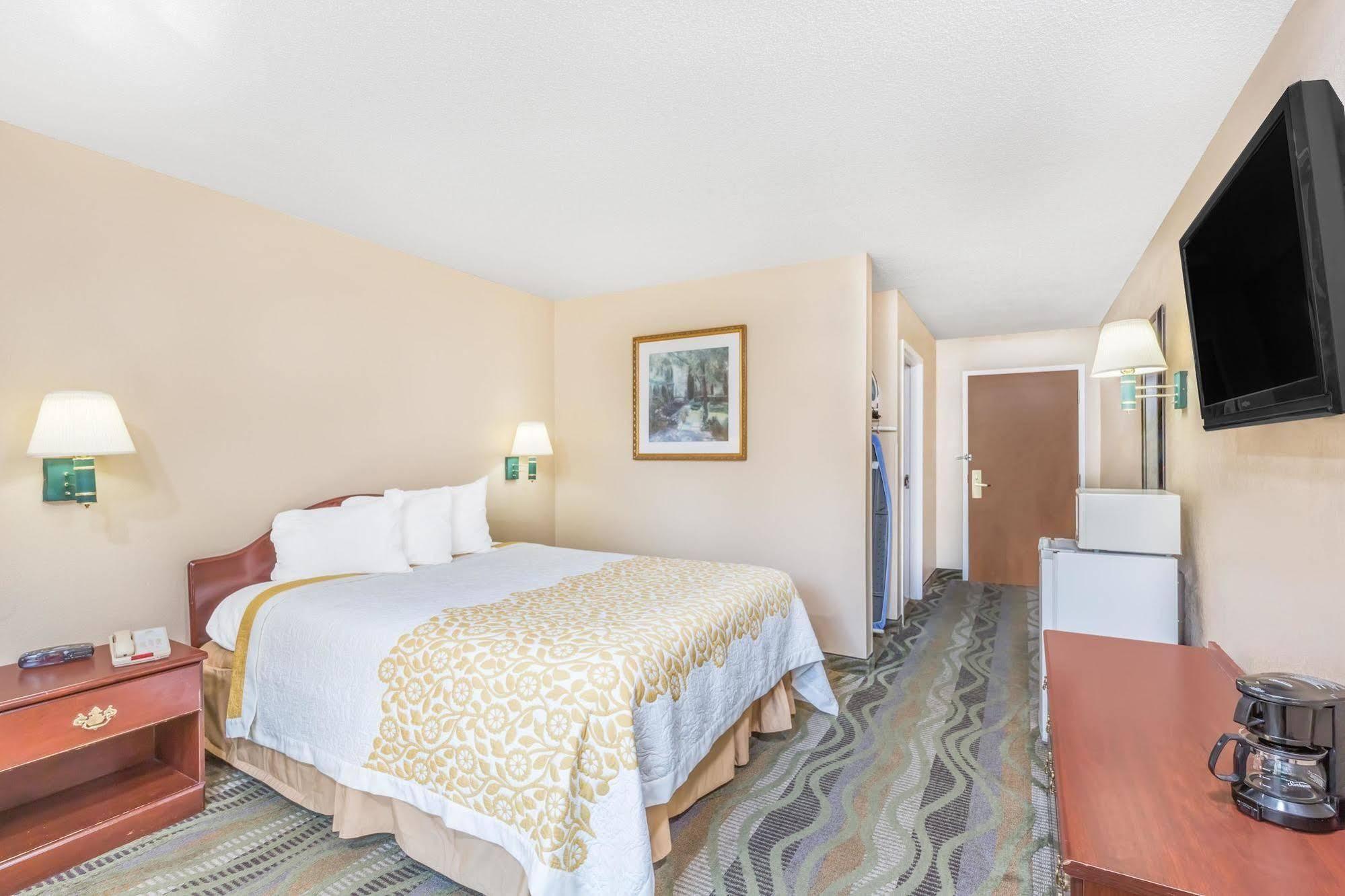 Surestay Hotel By Best Western Morganton Exteriér fotografie